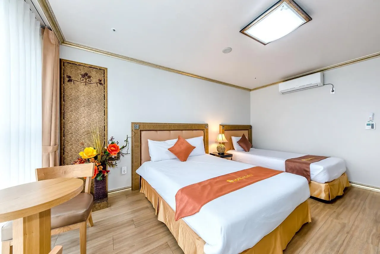 Pearly Hotel Czedżu