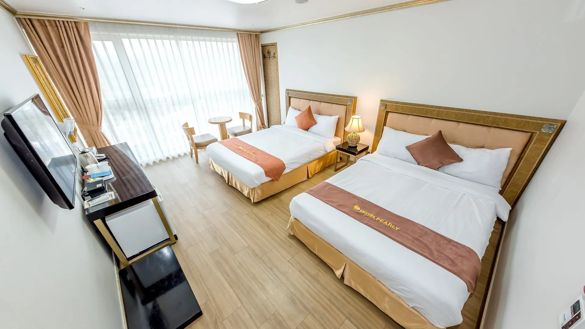Pearly Hotel Czedżu
