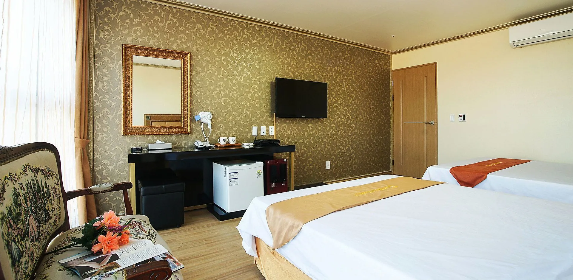 Pearly Hotel Czedżu 3*,