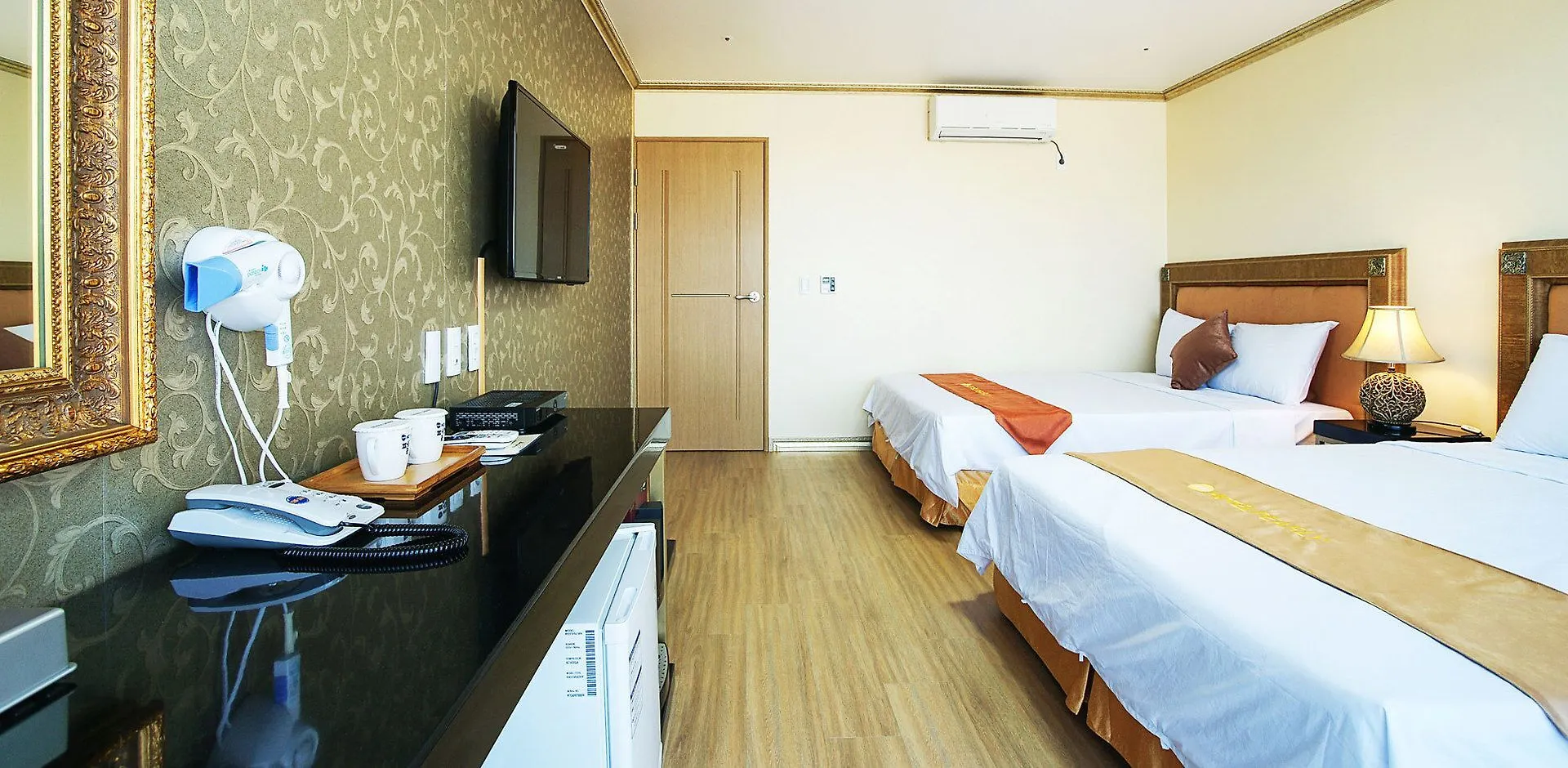 Pearly Hotel Czedżu